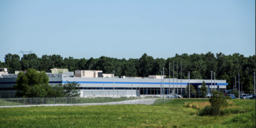 Community groups accuse Musk’s xAI of operating unpermitted methane-powered data center in predominantly Black South Memphis, violating ‘Clean Air Act’